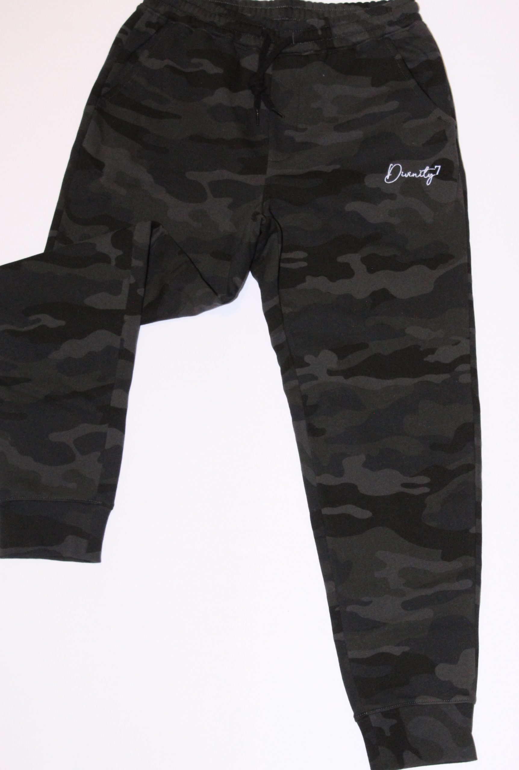 camo joggers black and white